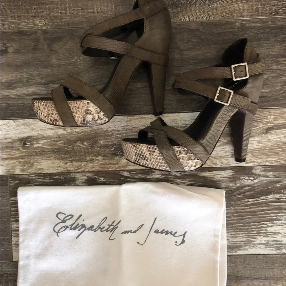 Elizabeth and James stylish platform